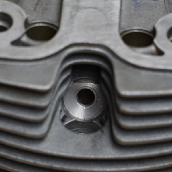 BMW Doppelzündung 2V - zweites Kerzenloch anfertigen - Moko