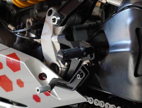 Fußrastenanlage Racing - Ducati Panigale - Moko