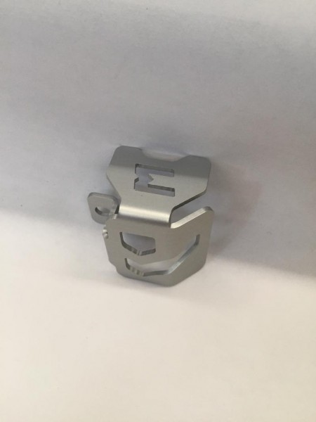 Bremsflüssigkeitsbehälter-Schutz hinten - BMW F 700 GS ab Baujahr 2013 - MY TECH