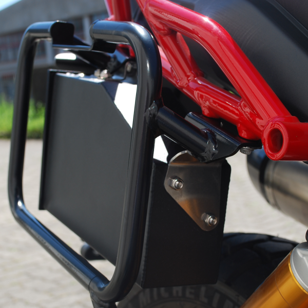 Werkzeugkiste Toolbox schwarz - Moto Guzzi V85 TT V85TT - MY TECH