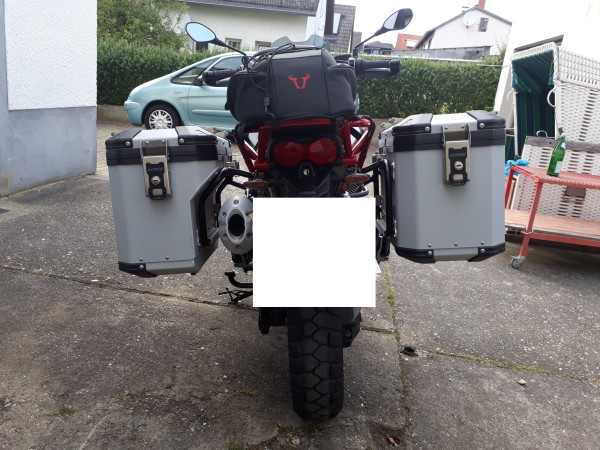 Seitenkoffer Set Model X silber aus Aluminium 48L/41L - Moto Guzzi V85 TT - MyTech