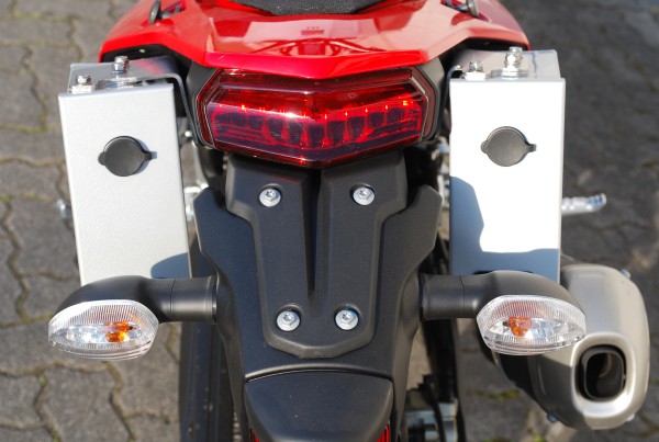 Werkzeugkiste Toolbox silber links - Yamaha 700 Tenere - MY TECH