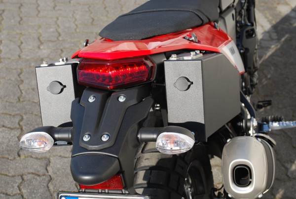 Werkzeugkiste Toolbox schwarz links - Yamaha 700 Tenere - MY TECH